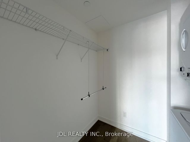 1315 - 25 Richmond St E
