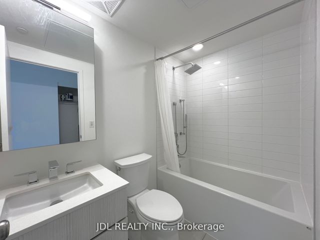1315 - 25 Richmond St E