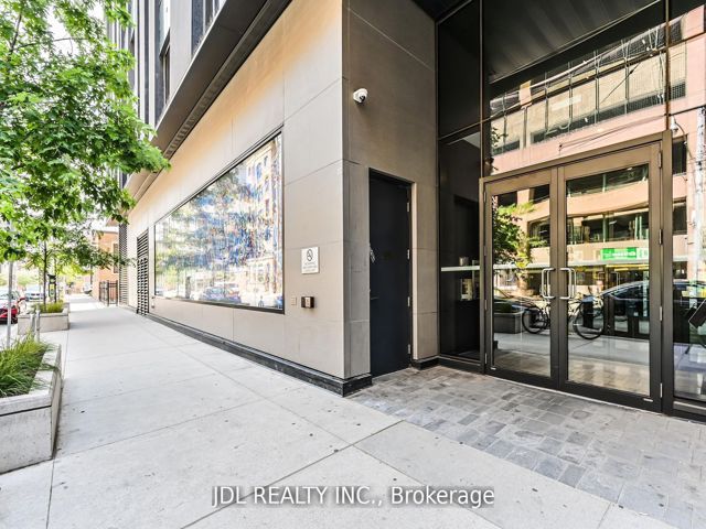 1315 - 25 Richmond St E