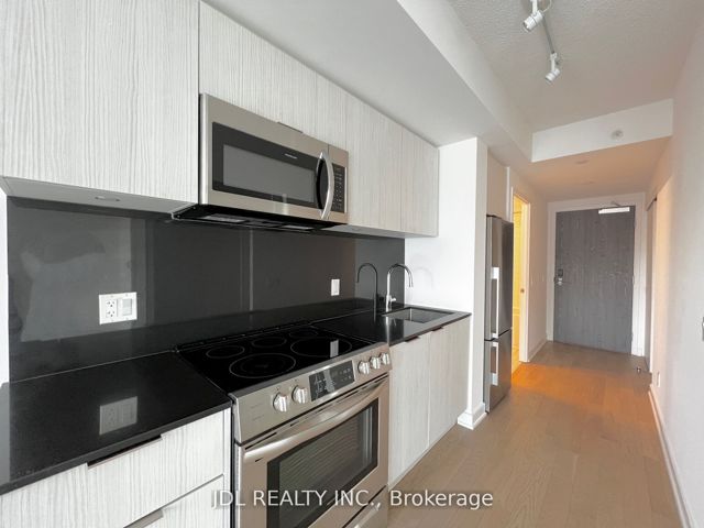 1315 - 25 Richmond St E