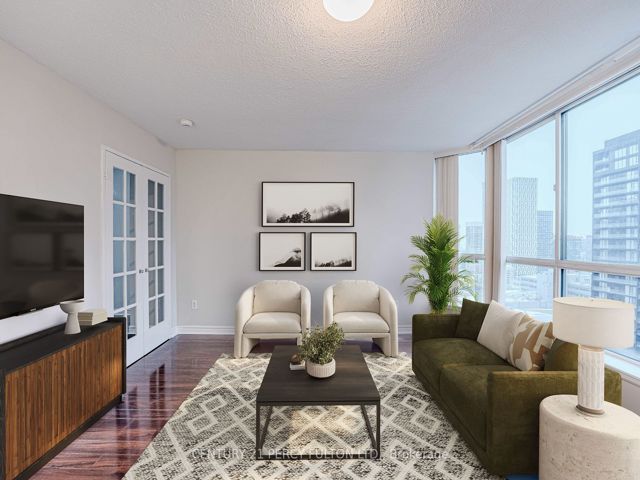 2710 - 38 Elm St