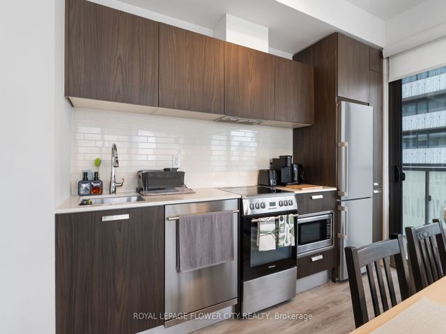 2410 - 50 Charles St E