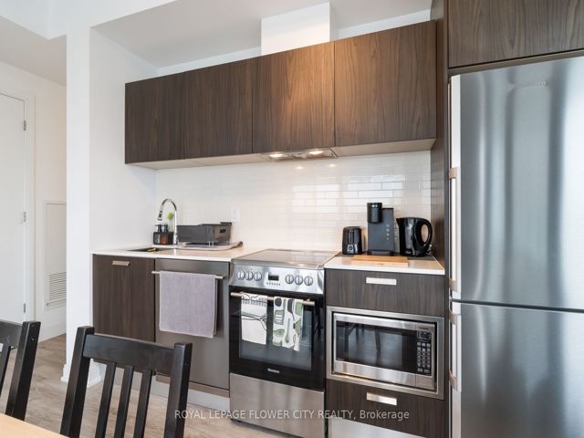 2410 - 50 Charles St E