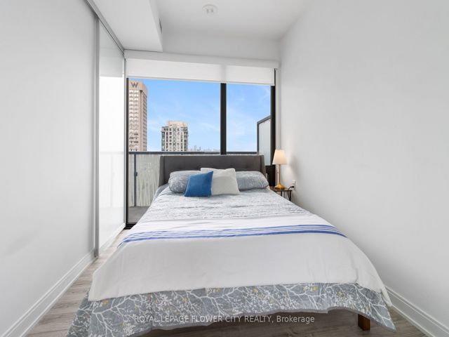 2410 - 50 Charles St E