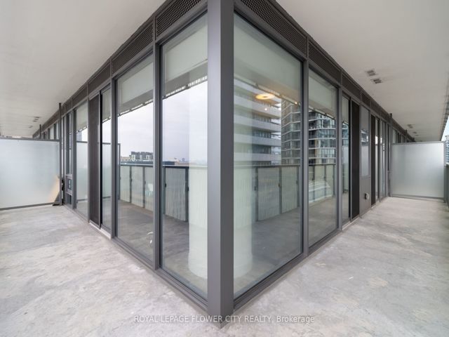 2410 - 50 Charles St E