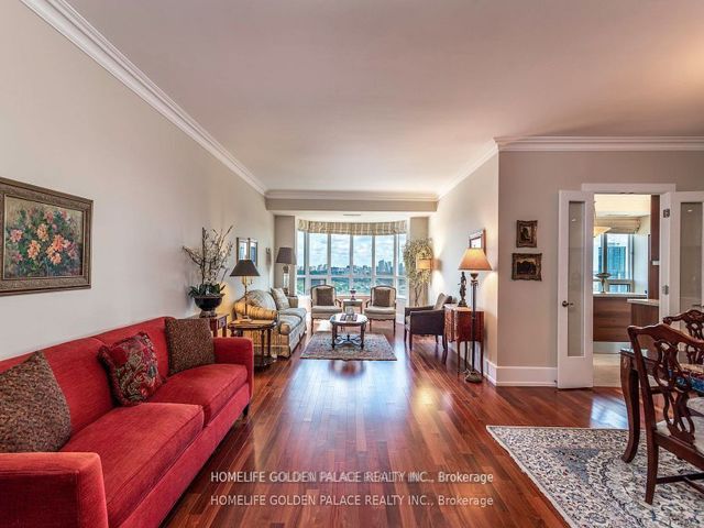 1602C - 662 Sheppard Ave E