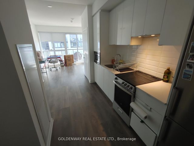 1211 - 49 East Liberty St