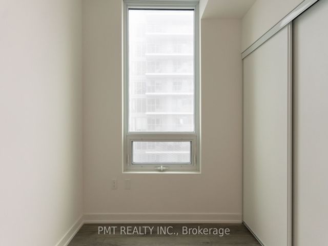2404 - 117 Broadway Ave