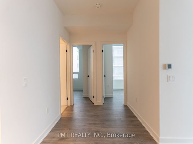 2404 - 117 Broadway Ave