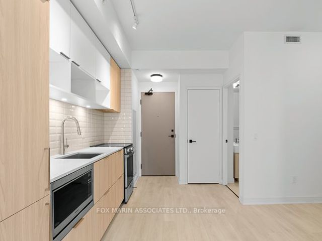 702 - 60 Tannery Rd