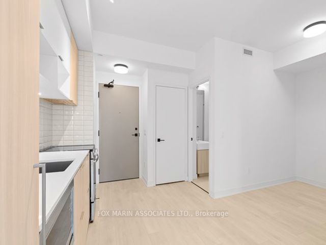 702 - 60 Tannery Rd
