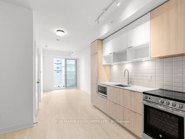 702 - 60 Tannery Rd