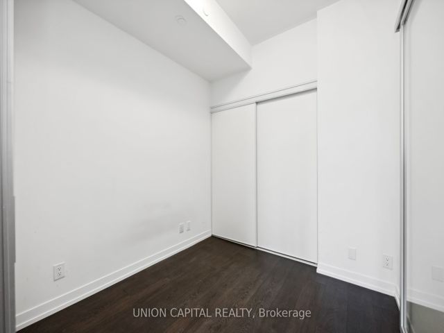 703 - 2020 Bathurst St