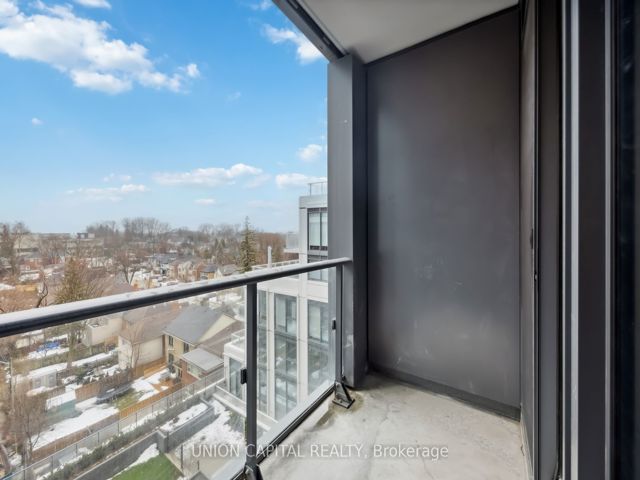 703 - 2020 Bathurst St