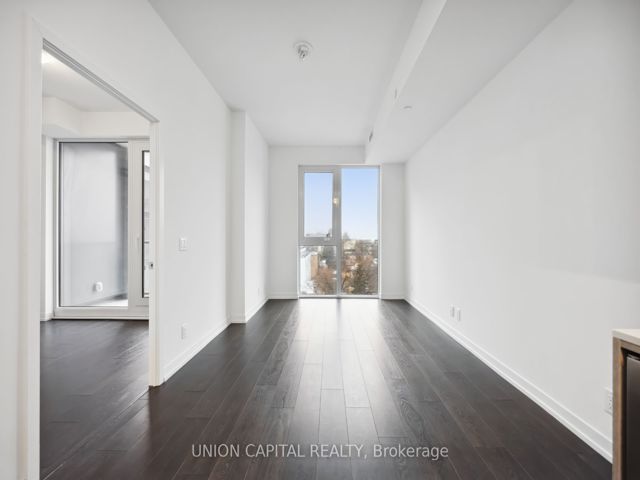 703 - 2020 Bathurst St