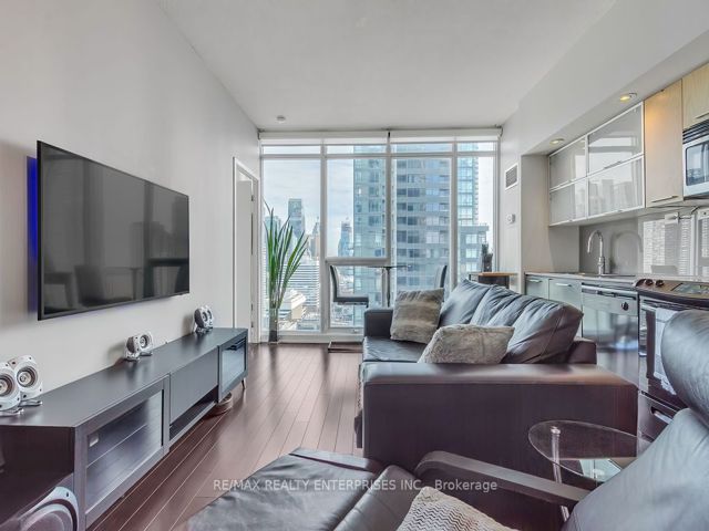 2903 - 25 Capreol Crt