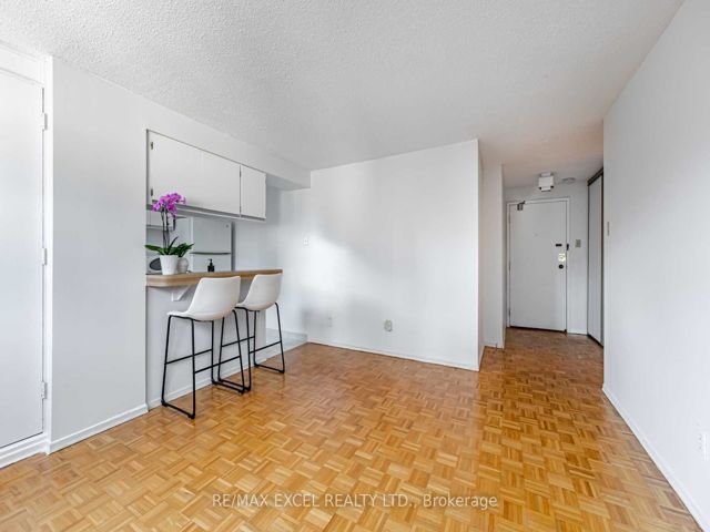 Ph1411 - 120 St Patrick St