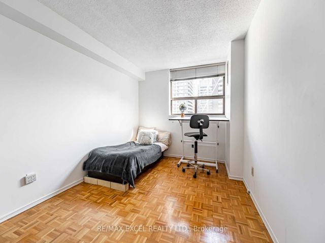 Ph1411 - 120 St Patrick St