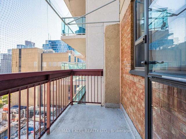 Ph1411 - 120 St Patrick St