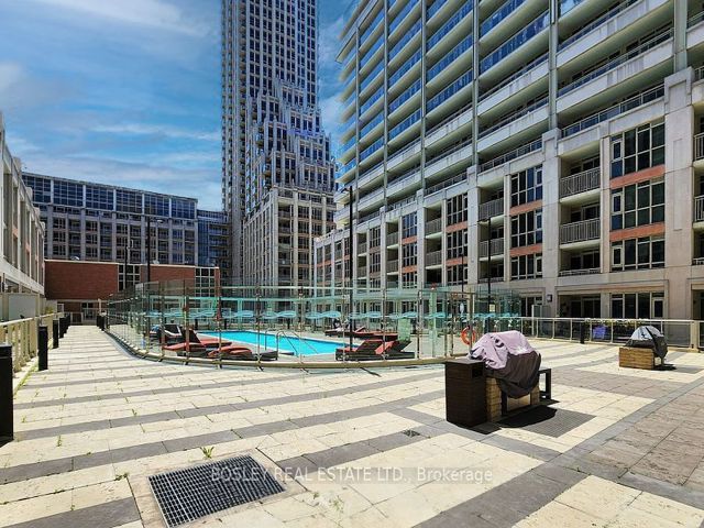 517 - 35 Bastion St