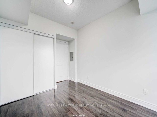 2805 - 4978 Yonge St