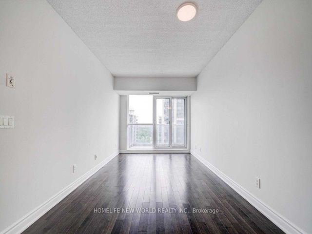 2805 - 4978 Yonge St