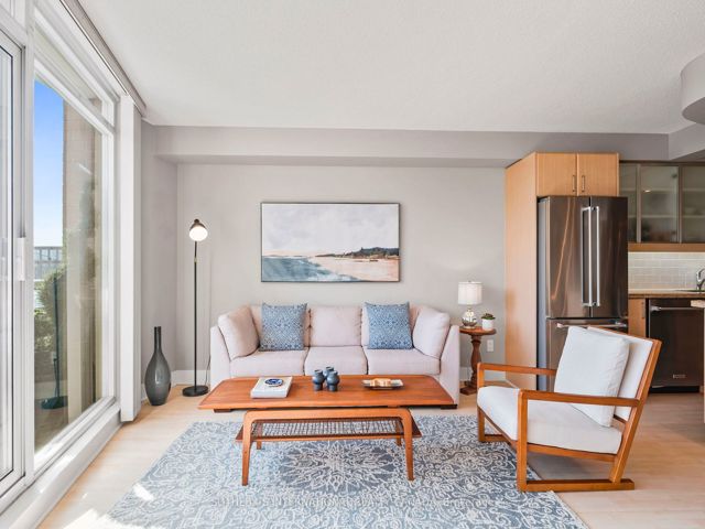 326 - 550 Queens Quay West Quay