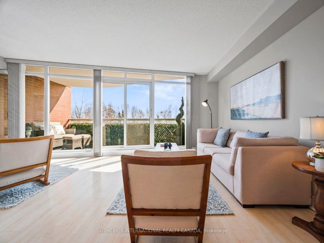 326 - 550 Queens Quay West Quay