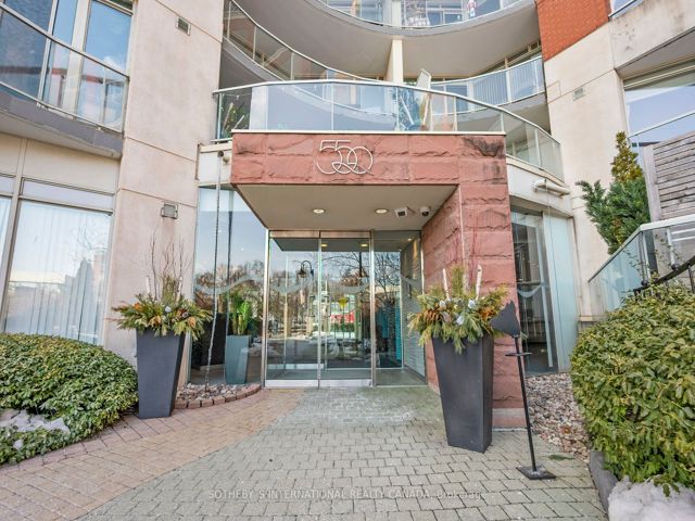 326 - 550 Queens Quay West Quay
