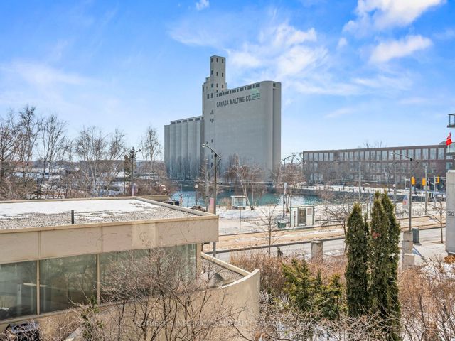 326 - 550 Queens Quay West Quay