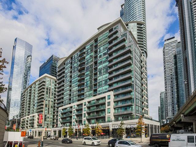 #312 - 25 Lower Simcoe St