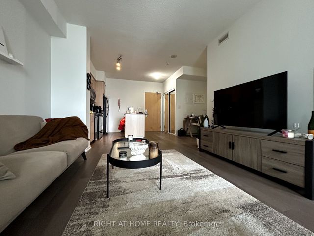 2702 - 55 Bremner Blvd