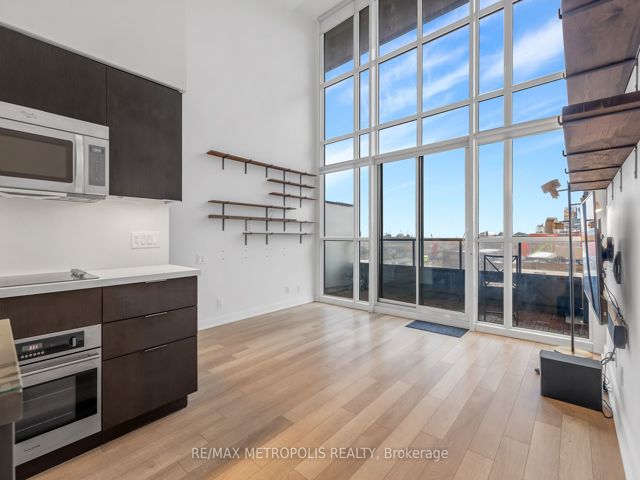 541 - 5 Hanna Ave