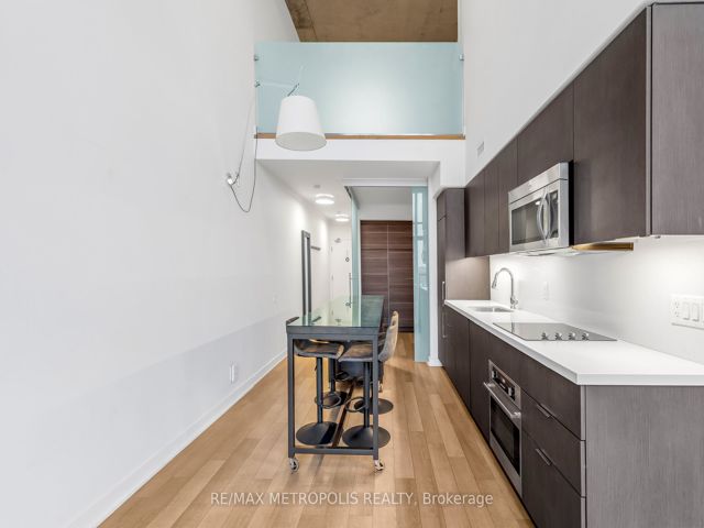 541 - 5 Hanna Ave