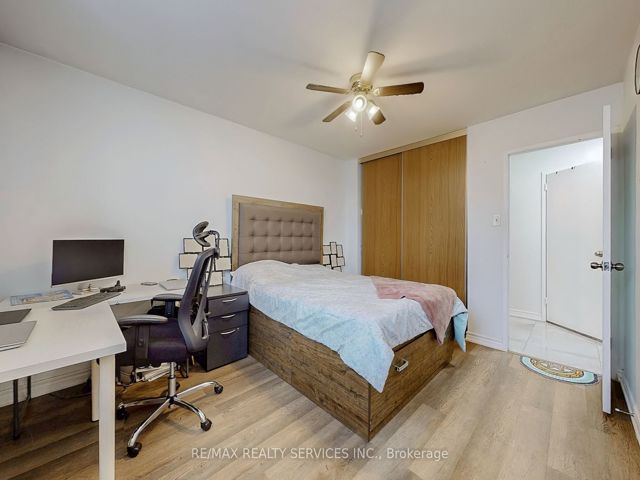 204 - 1360 York Mills Rd