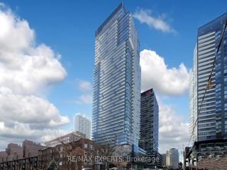 2707 - 39 Roehampton Ave