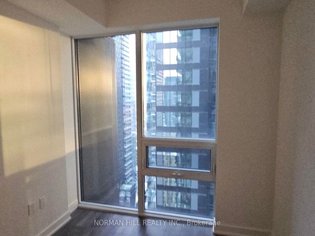 2406 - 127 Broadway Ave