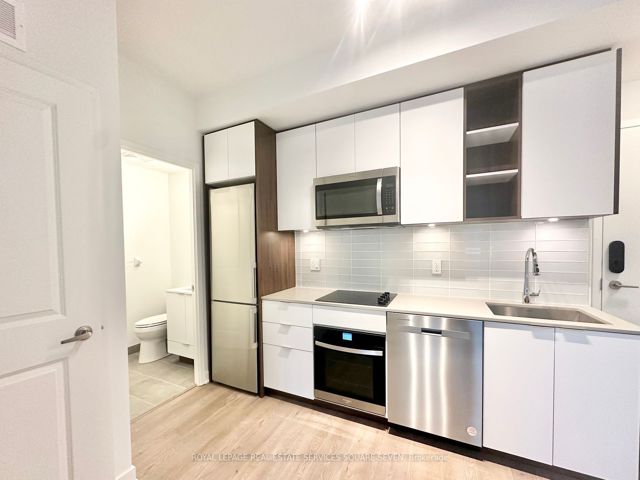 610 - 543 Richmond St