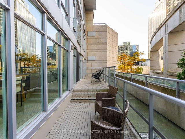 311 - 2181 Yonge St
