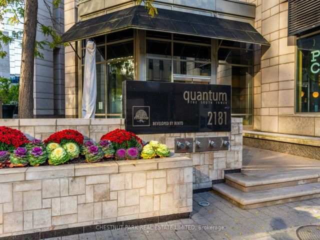 311 - 2181 Yonge St