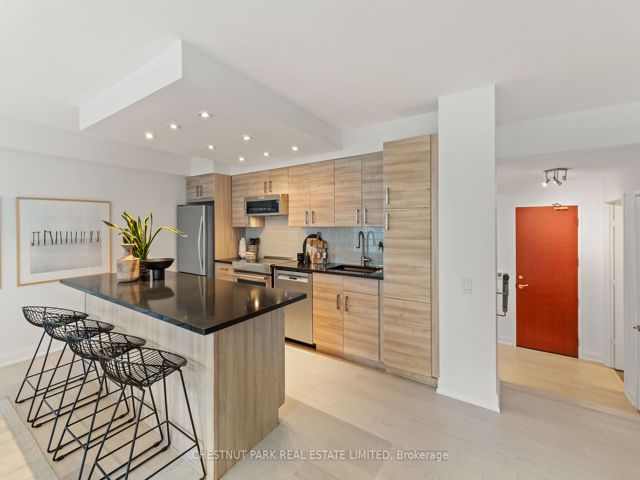 311 - 2181 Yonge St