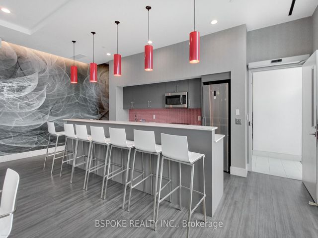 1102 - 38 Monte Kwinter Crt