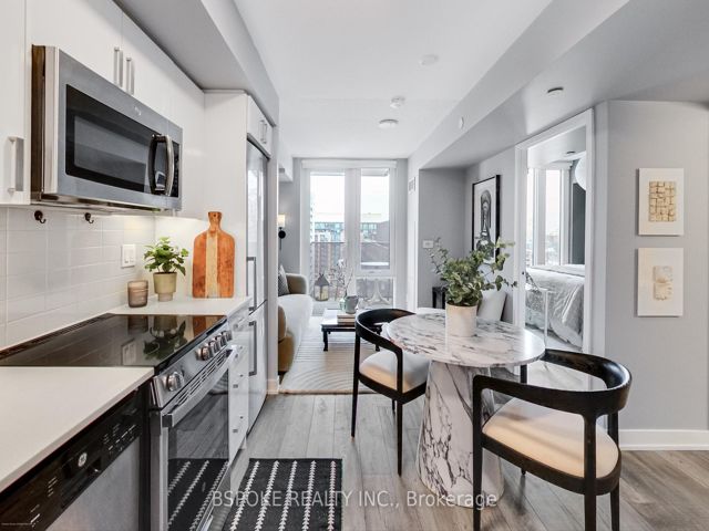1102 - 38 Monte Kwinter Crt