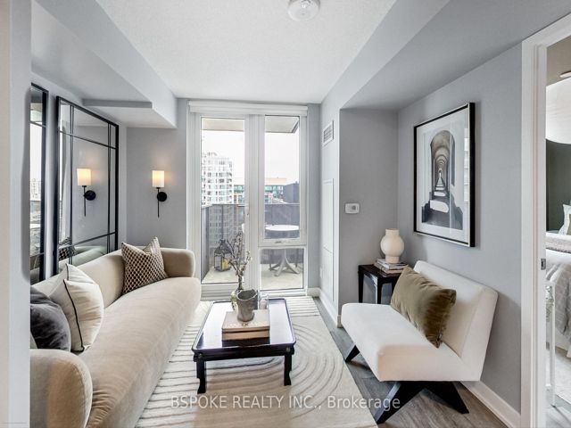 1102 - 38 Monte Kwinter Crt