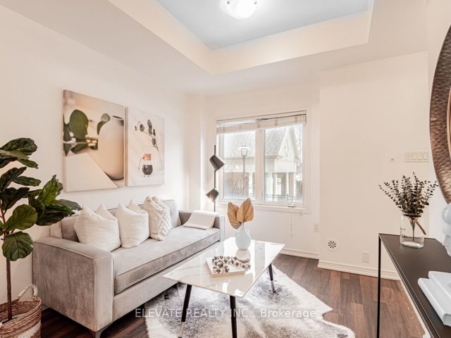 236 - 15 Coneflower Cres