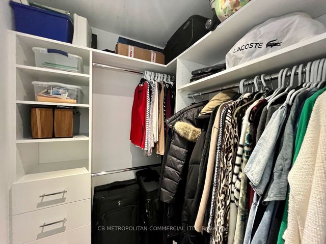 UPH02 - 5180 Yonge St