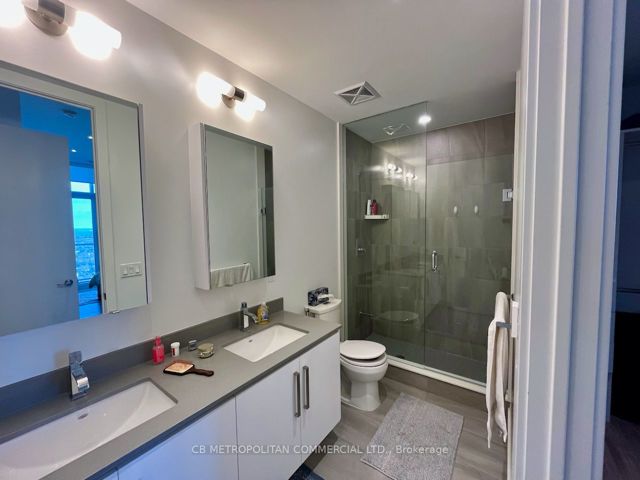 UPH02 - 5180 Yonge St
