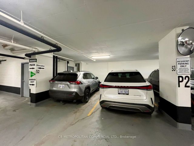 UPH02 - 5180 Yonge St