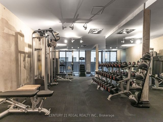 804 - 608 Richmond St W