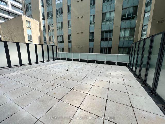 201 - 403 Church St